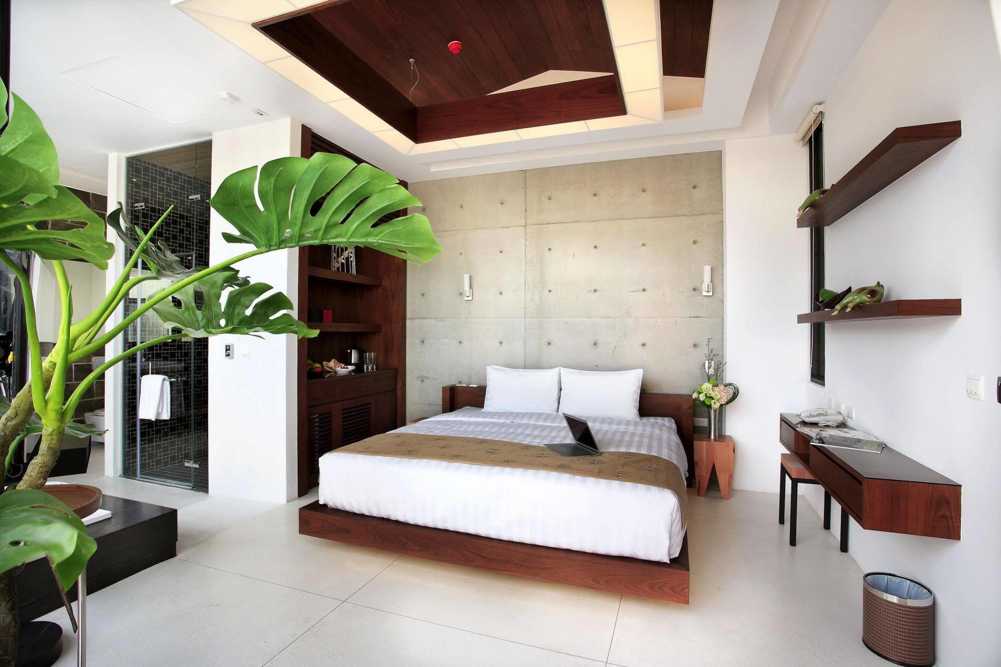 H Villa Inn Tainan Exteriör bild